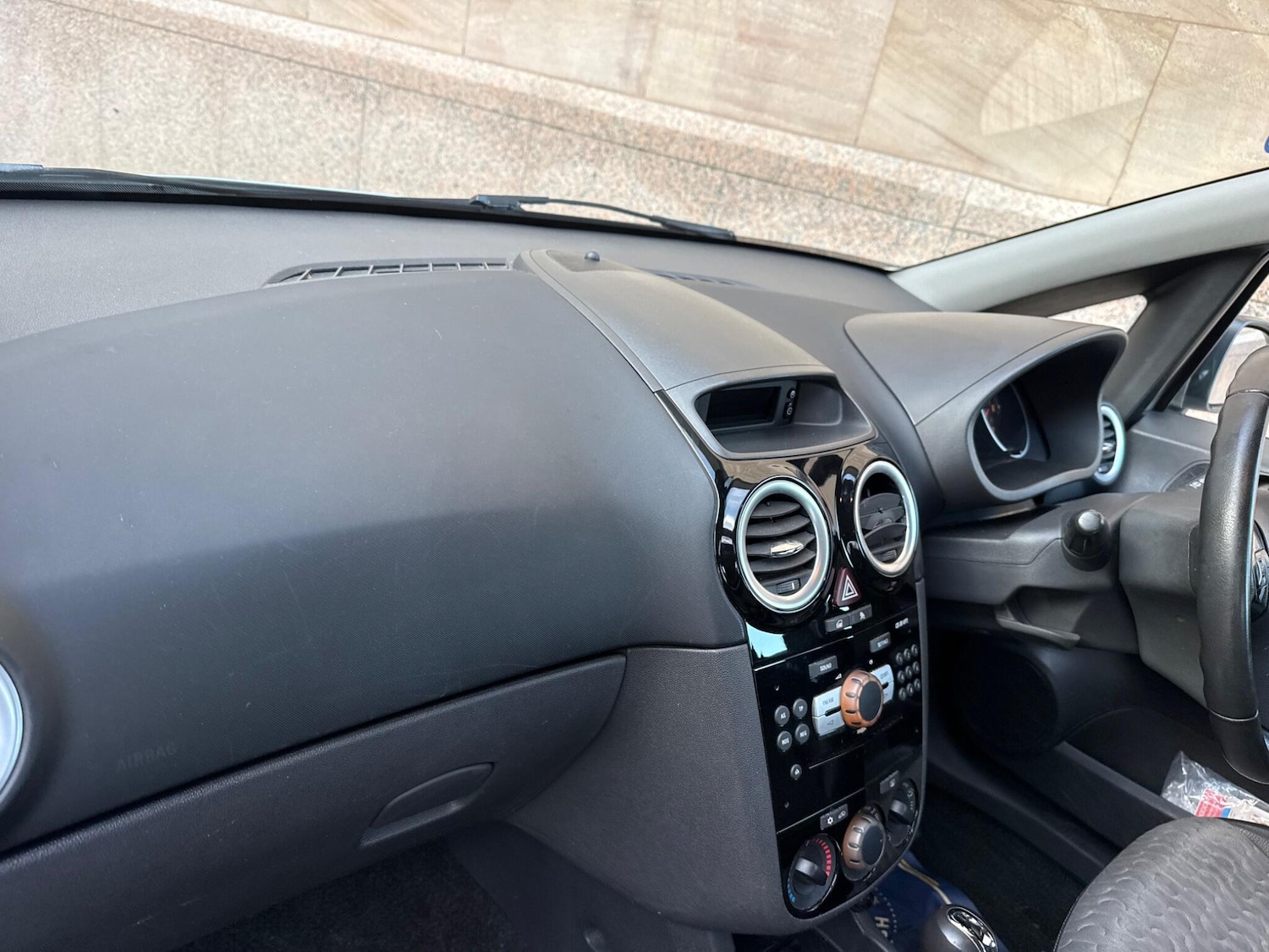 Used Vauxhall Corsa 2010 for sale - 76765559: Photo 20