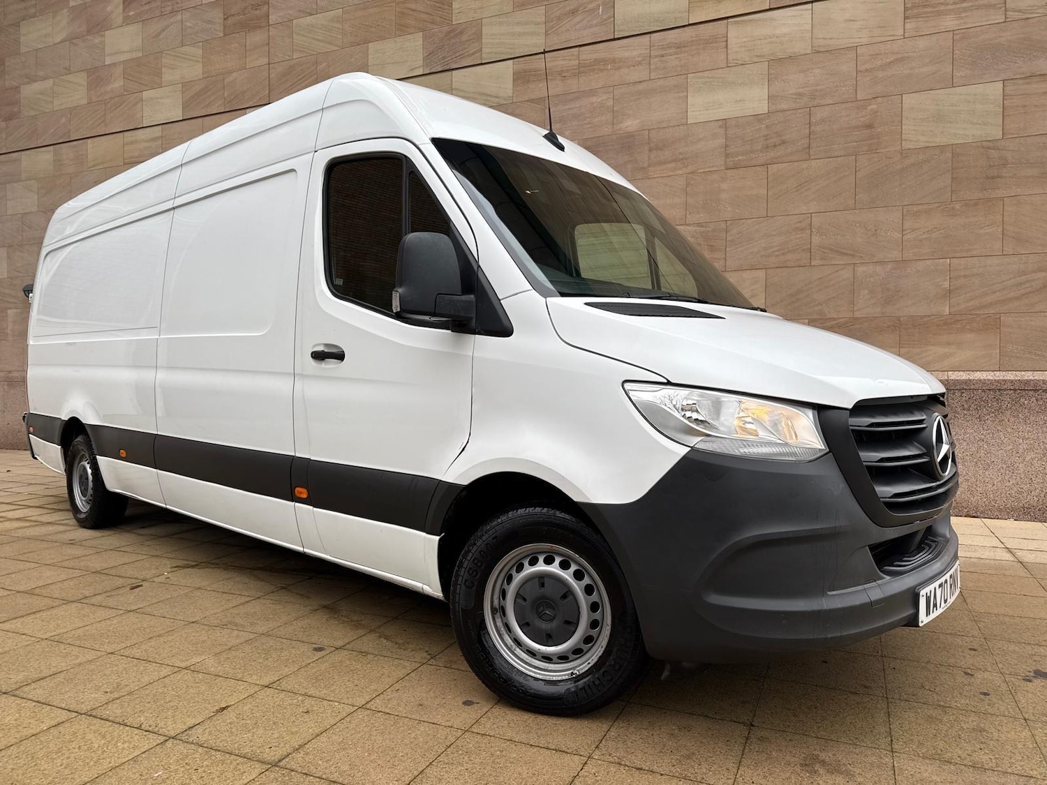 Used Mercedes-Benz Sprinter for sale - 77215178: Photo 2