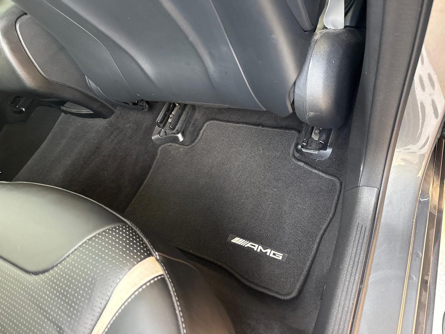 Used Mercedes-Benz GLC 2018 for sale - 77109448: Photo 35