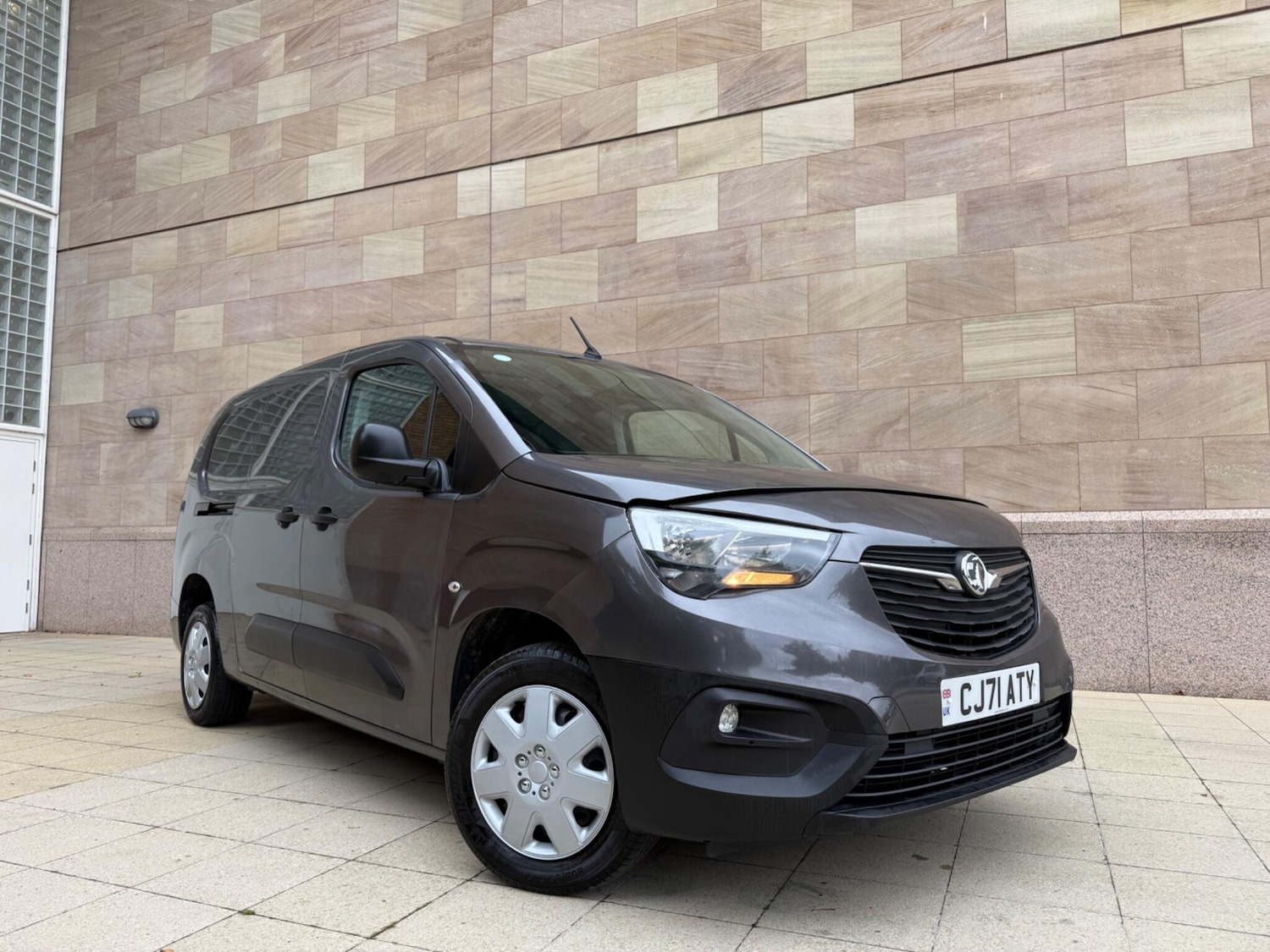 Used Vauxhall Combo 2022 for sale - 76179420: Photo 3