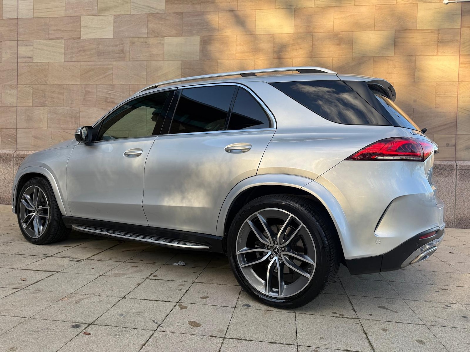 Used Mercedes-Benz GLE 2020 for sale - 77102033: Photo 8