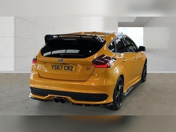 Used Ford Focus 2017 for sale - 79441636: Photo