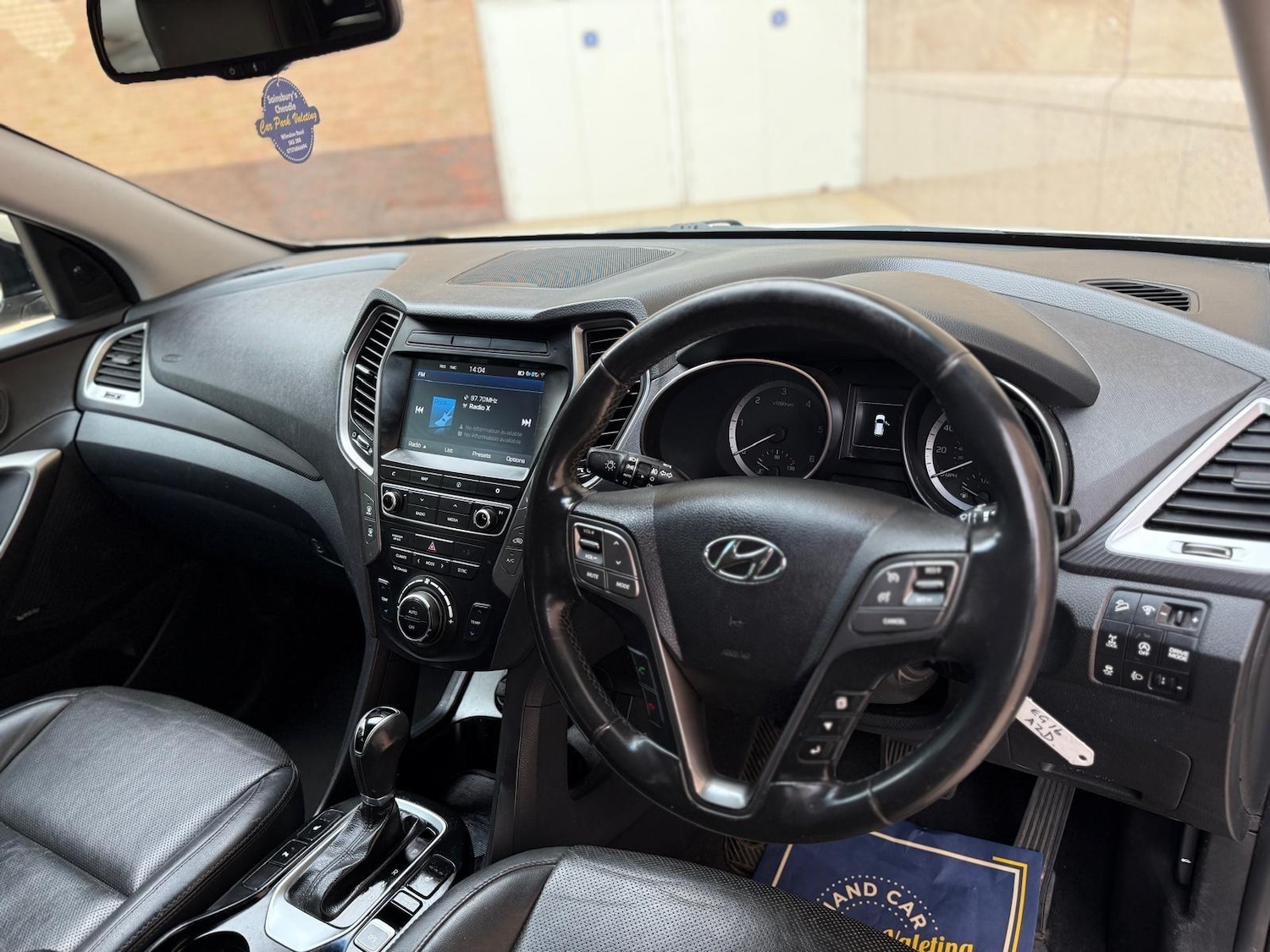 Used Hyundai Santa Fe 2016 for sale - 76824023: Photo 16