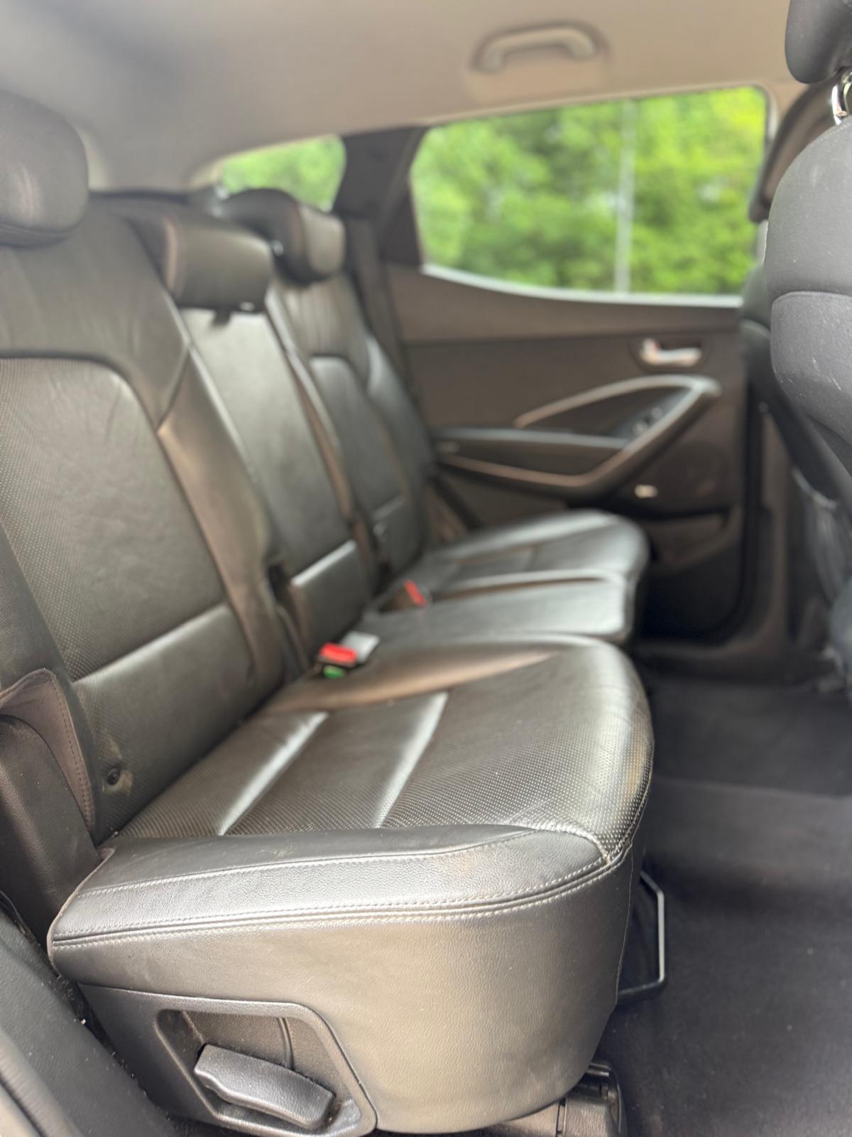 Used Hyundai Santa Fe 2016 for sale - 76824023: Photo 21