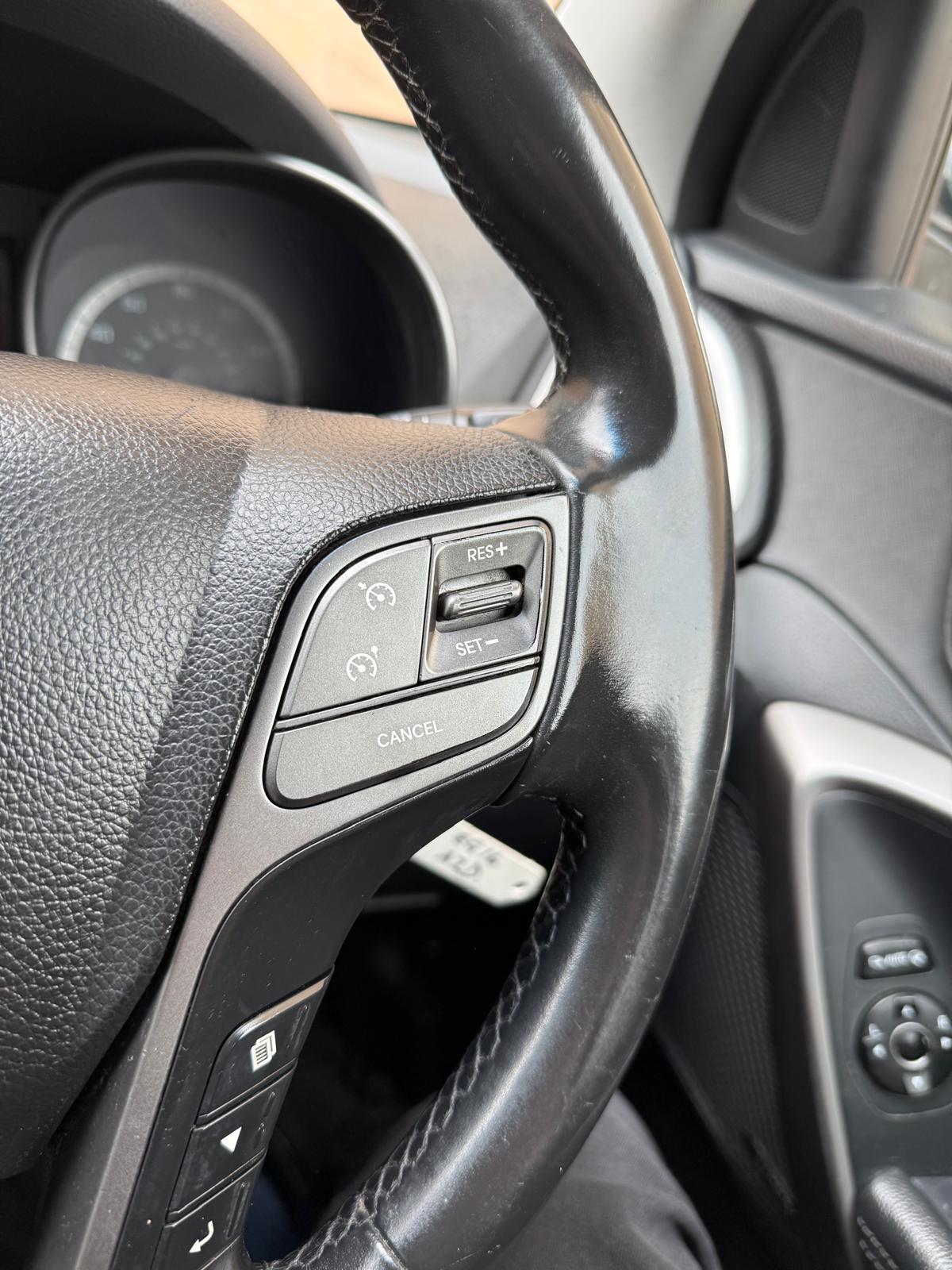 Used Hyundai Santa Fe 2016 for sale - 76824023: Photo 27