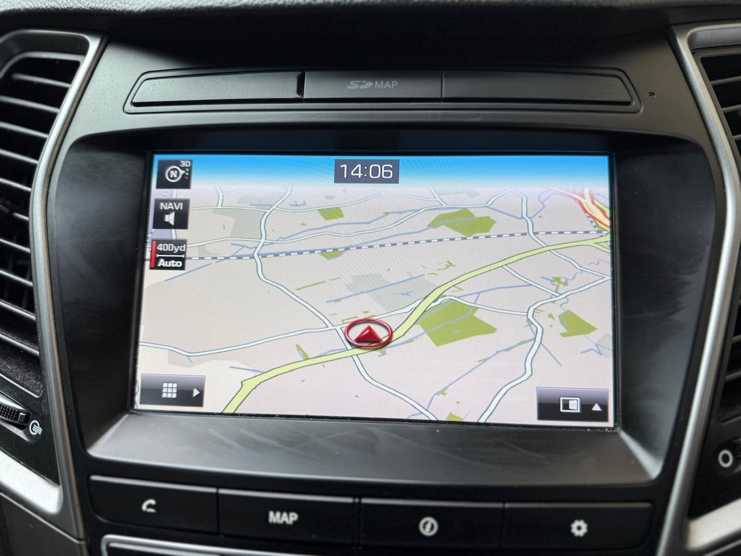 Used Hyundai Santa Fe 2016 for sale - 76824023: Photo 30