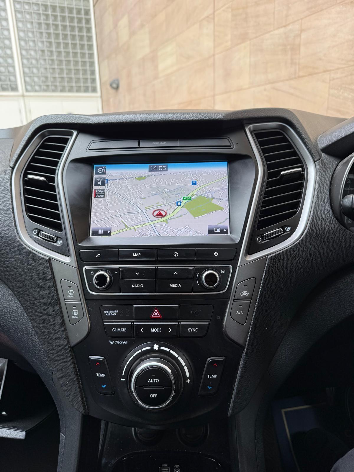 Used Hyundai Santa Fe 2016 for sale - 76824023: Photo 34