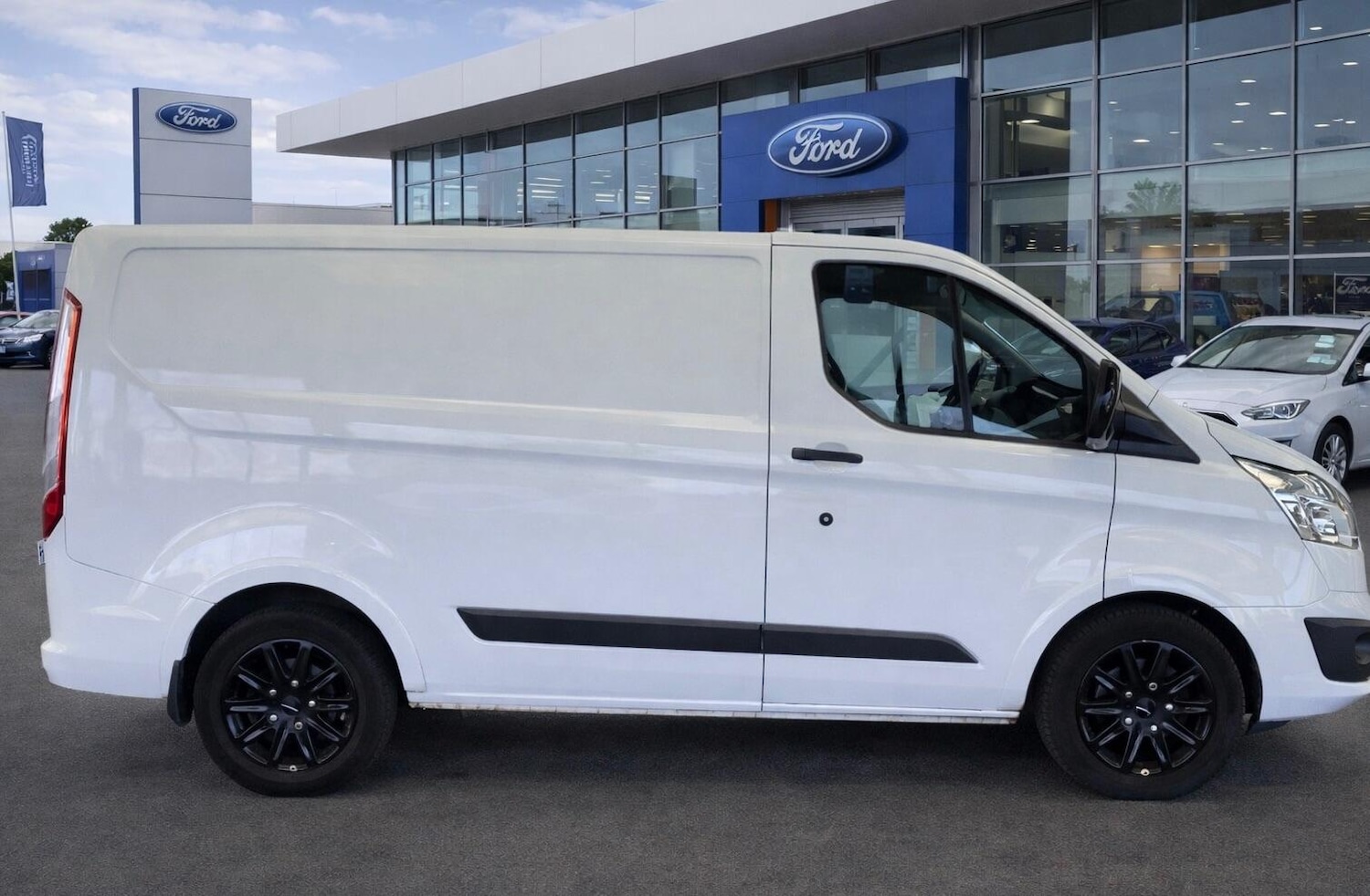 Used Ford Transit Custom 2018 for sale - 77624917: Photo 5