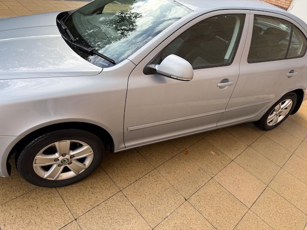 Used Skoda Octavia 2009 for sale - 76175300: Photo 21