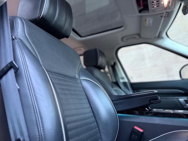 Used Land Rover Discovery 2017 for sale - 76094474: Photo 15