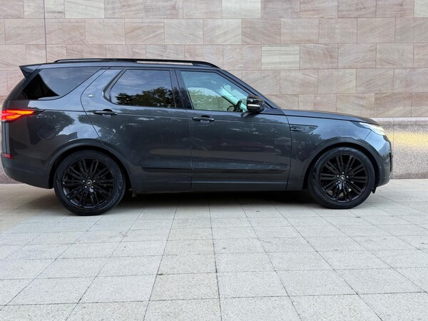 Used Land Rover Discovery 2017 for sale - 76094474: Photo 2