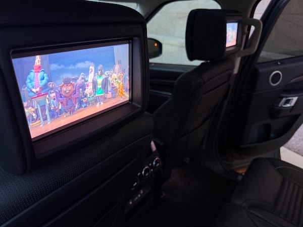 Used Land Rover Discovery 2017 for sale - 76094474: Photo 44