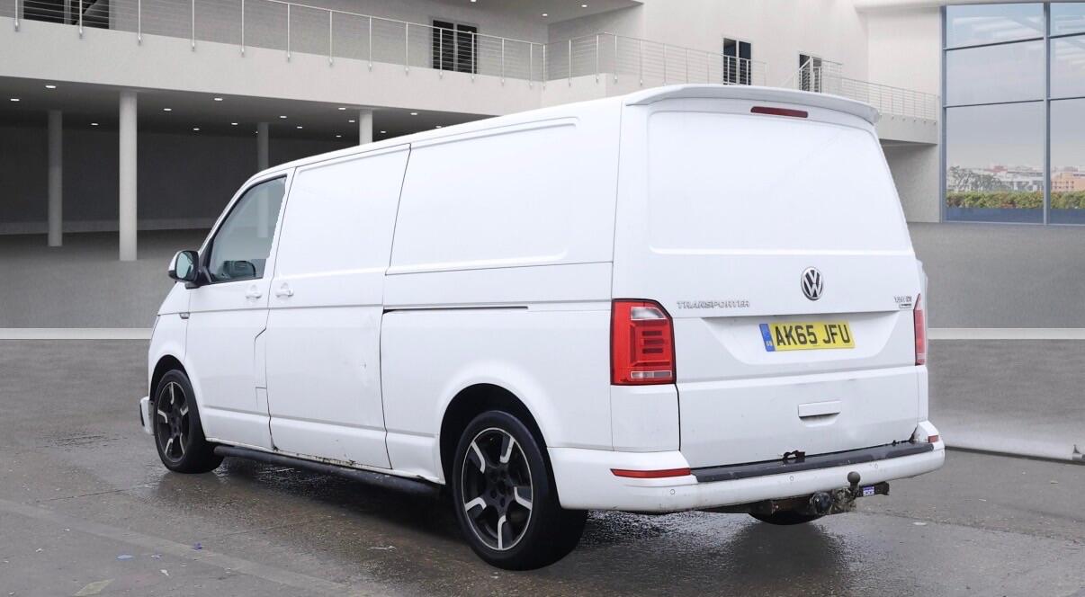Used Volkswagen Transporter 2015 for sale - 77314784: Photo 3