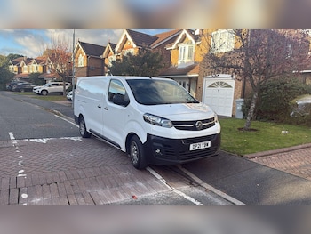 2021 (21) - 2900 1.5d 100PS Dynamic H1 Van