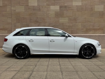 Used Audi A4 Avant 2015 for sale - 78821987: Photo