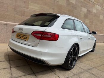 Used Audi A4 Avant 2015 for sale - 78821987: Photo