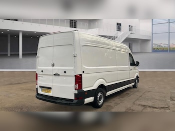 Used Volkswagen Crafter 2018 for sale - 76994121: Photo