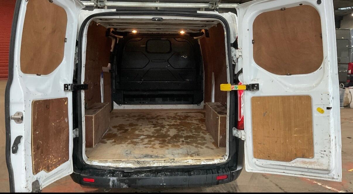 Used Ford Transit Custom 2021 for sale - 77783539: Photo 2