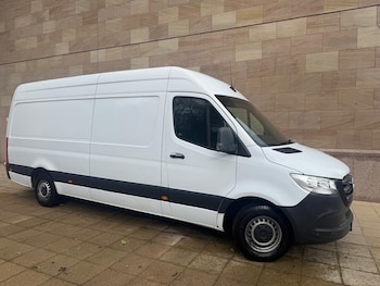 Mercedes-Benz Sprinter feature image