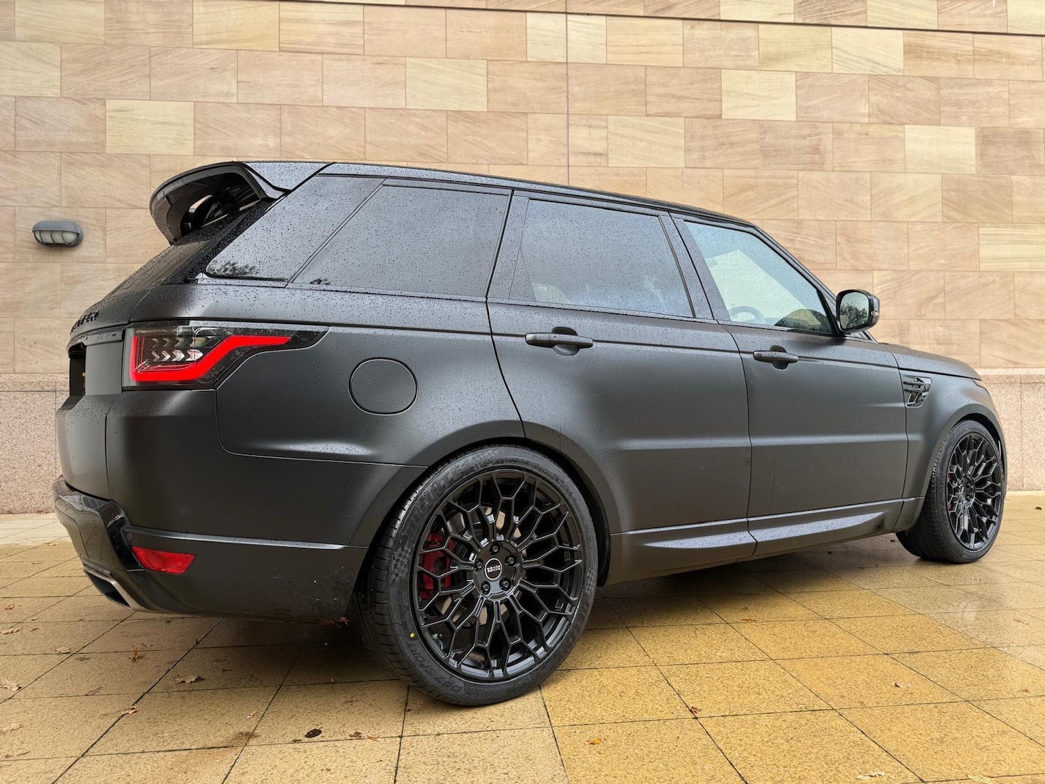 Used Land Rover Range Rover Sport 2020 for sale - 76336579: Photo 10