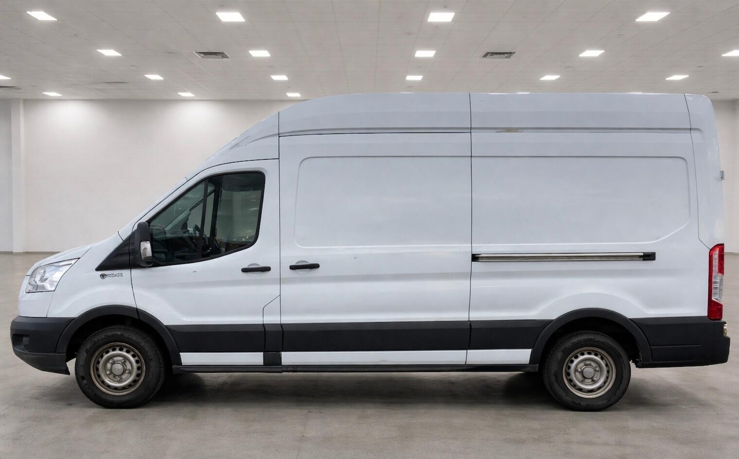 Used Ford Transit for sale - 77696433: Photo 2