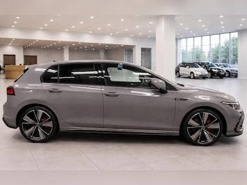 Used Volkswagen Golf 2022 for sale - 77709653: Photo