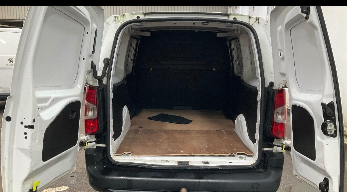 Used Peugeot Partner 2020 for sale - 76899667: Photo 7
