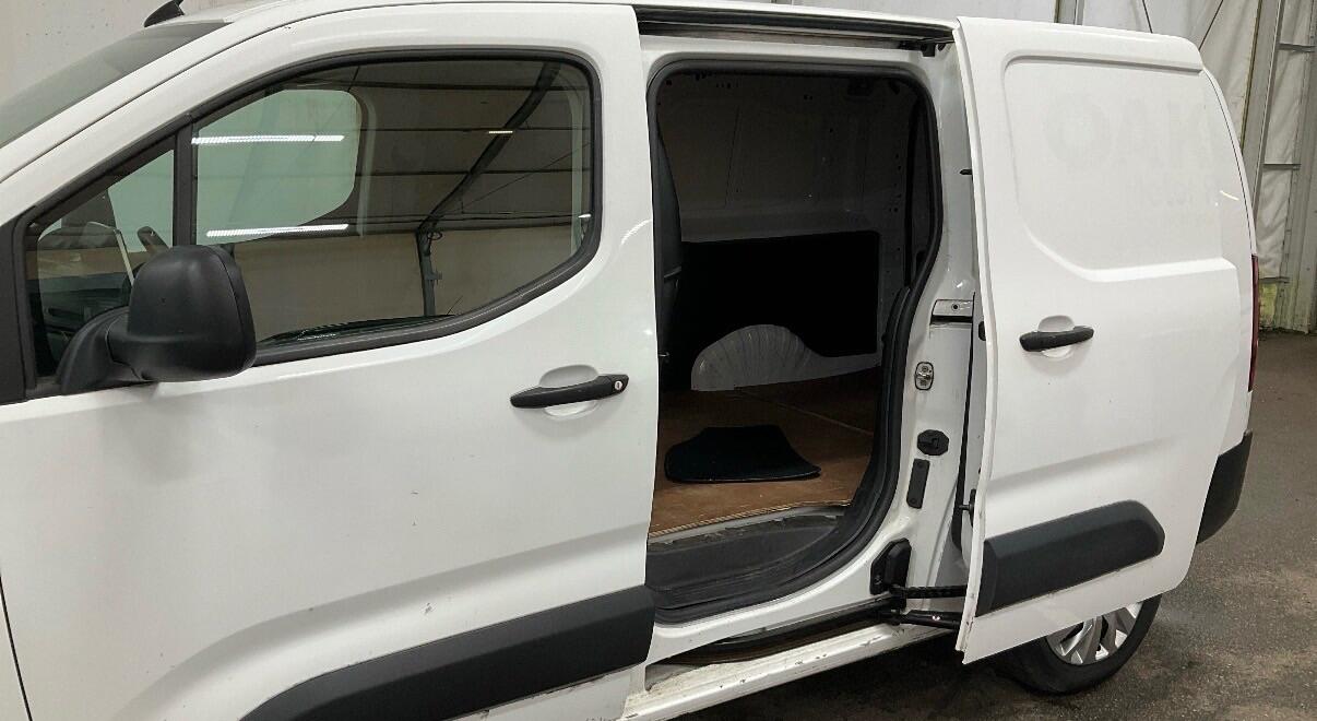 Used Peugeot Partner 2020 for sale - 76899667: Photo 8