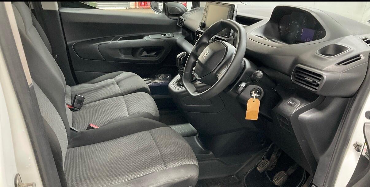 Used Peugeot Partner 2020 for sale - 76899667: Photo 9