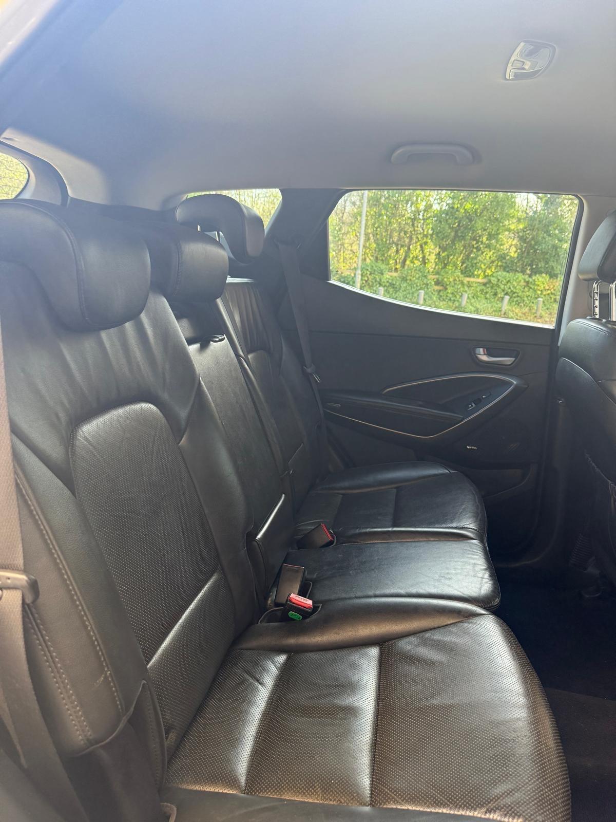 Used Hyundai Santa Fe 2016 for sale - 77939750: Photo 19