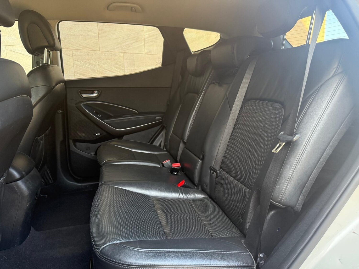 Used Hyundai Santa Fe 2016 for sale - 77939750: Photo 20