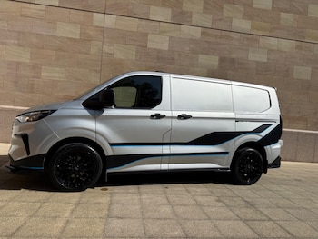 Used Ford Transit Custom 2024 for sale - 79308183: Photo