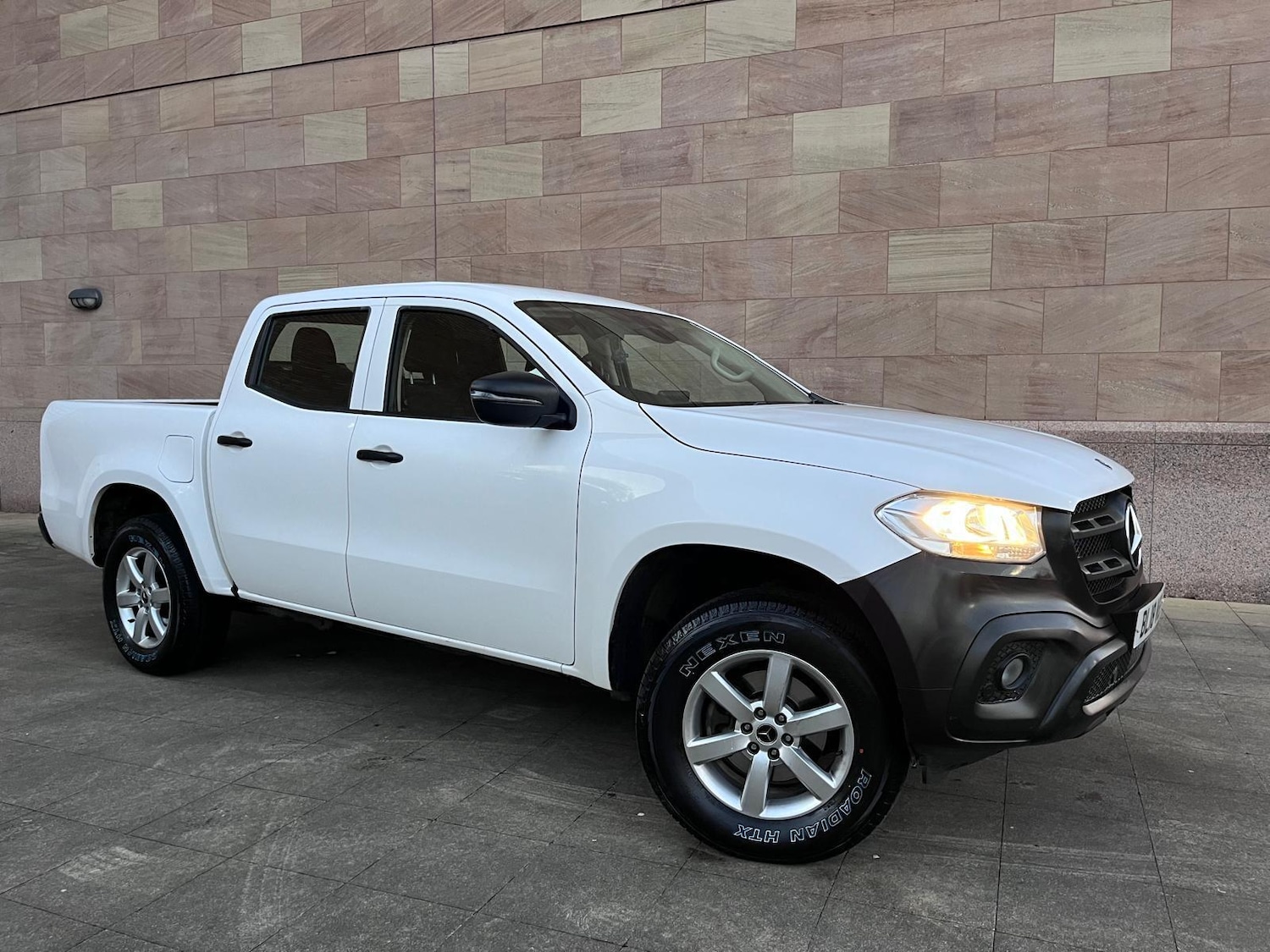 Used Mercedes-Benz X Class 2018 for sale - 77586012: Photo 1
