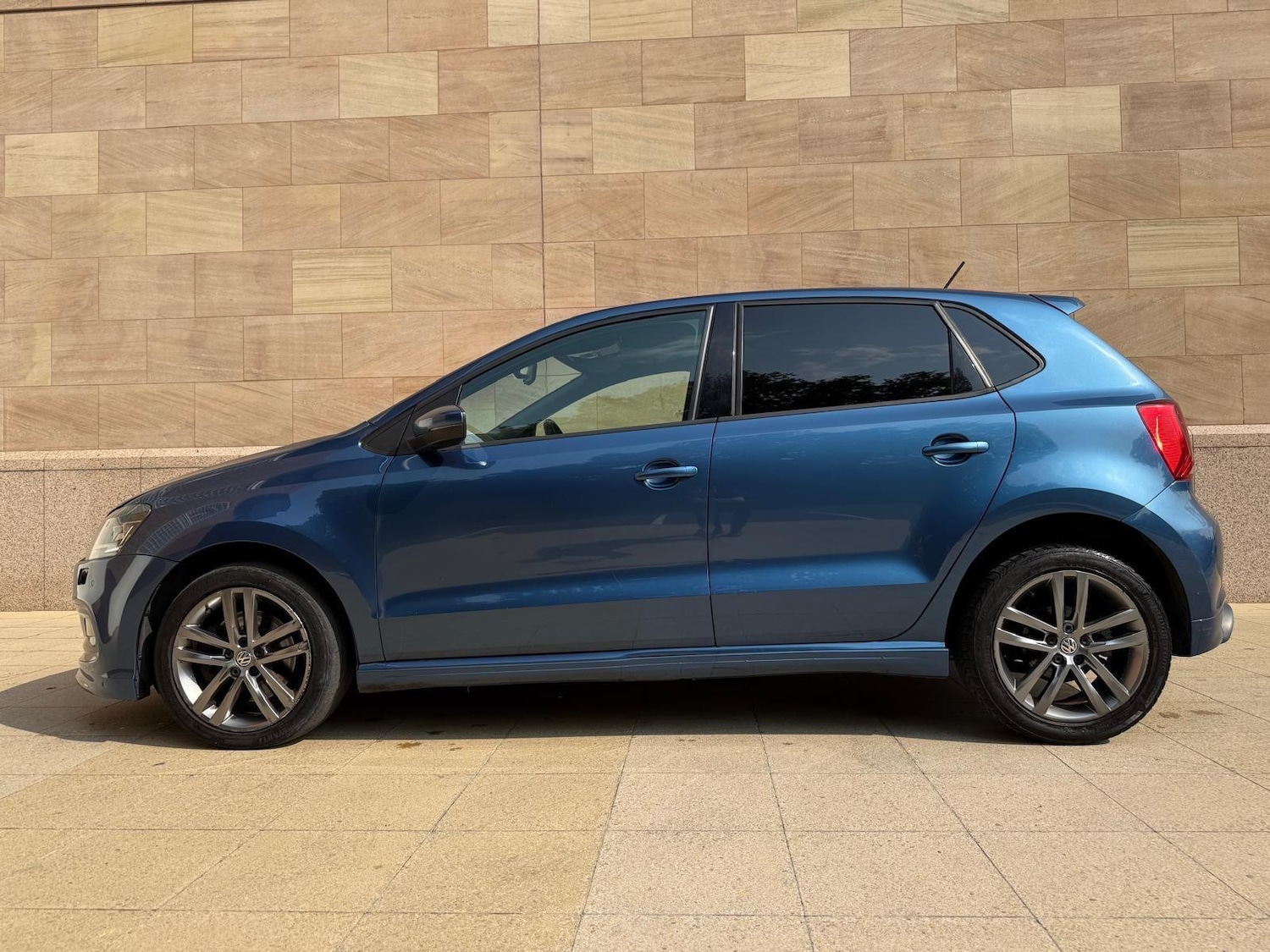 Used Volkswagen Polo 2016 for sale - 77598816: Photo 7