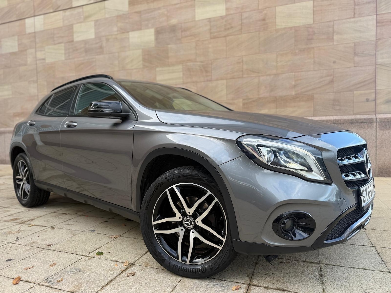 Used Mercedes-Benz GLA 2019 for sale - 76441277: Photo 1