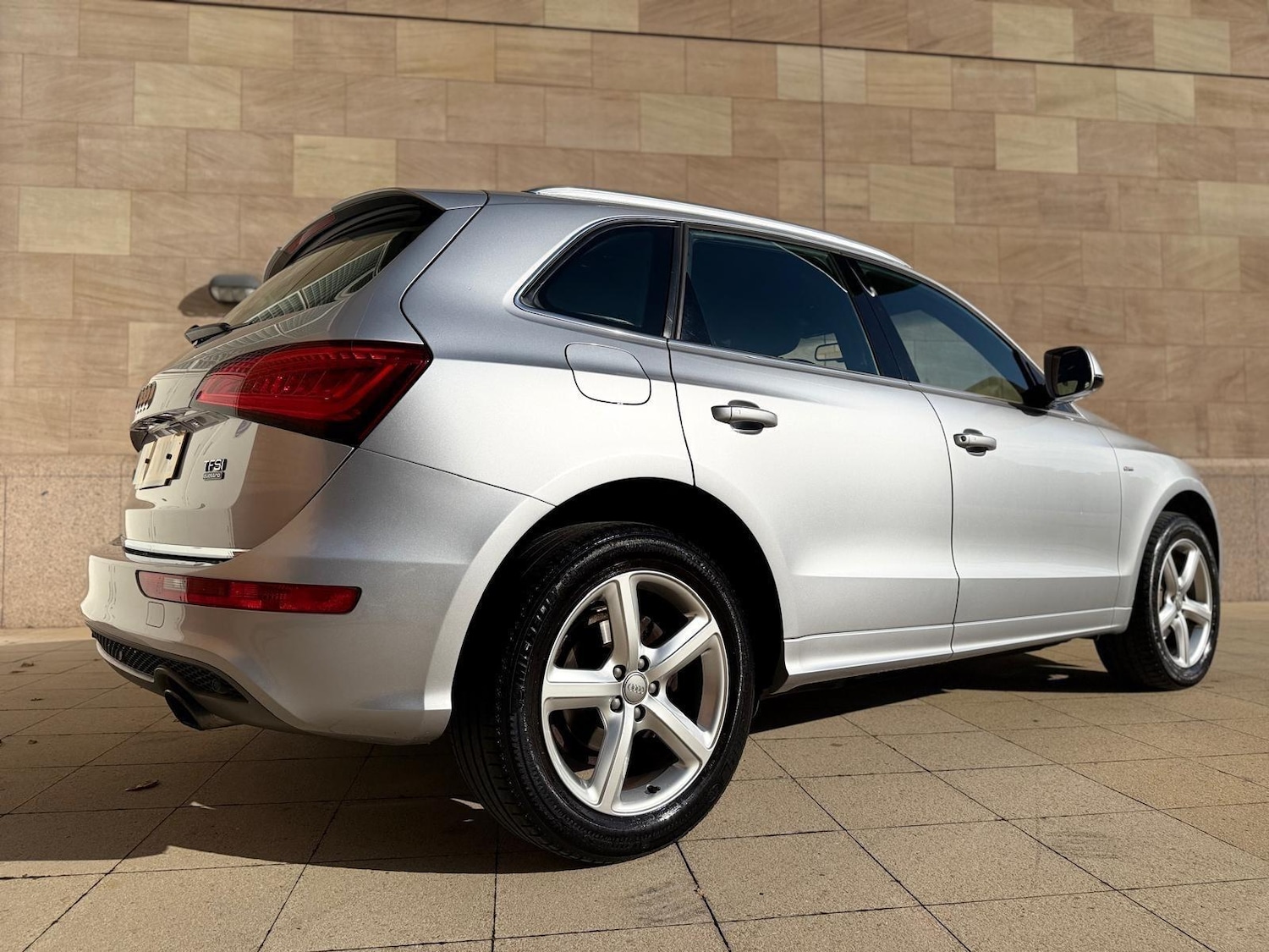 Used Audi Q5 2015 for sale - 78101025: Photo 10