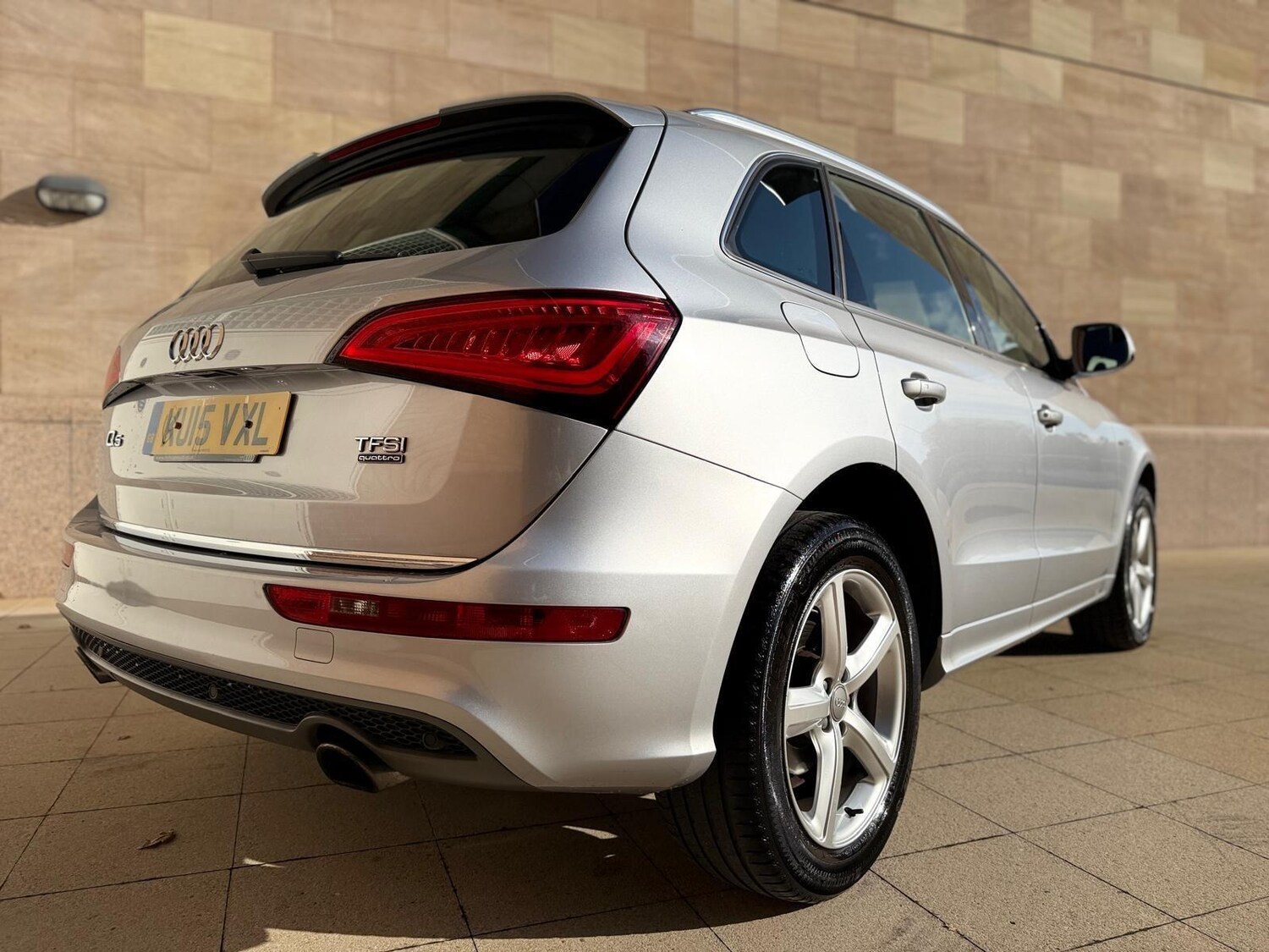 Used Audi Q5 2015 for sale - 78101025: Photo 11