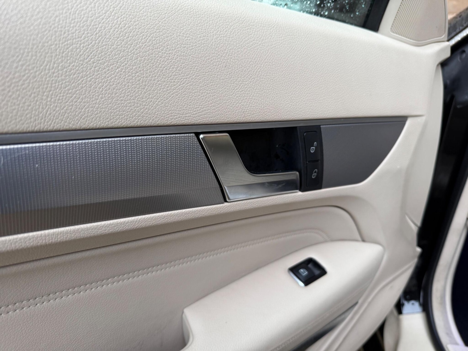 Used Mercedes-Benz E Class for sale - 76964739: Photo 21