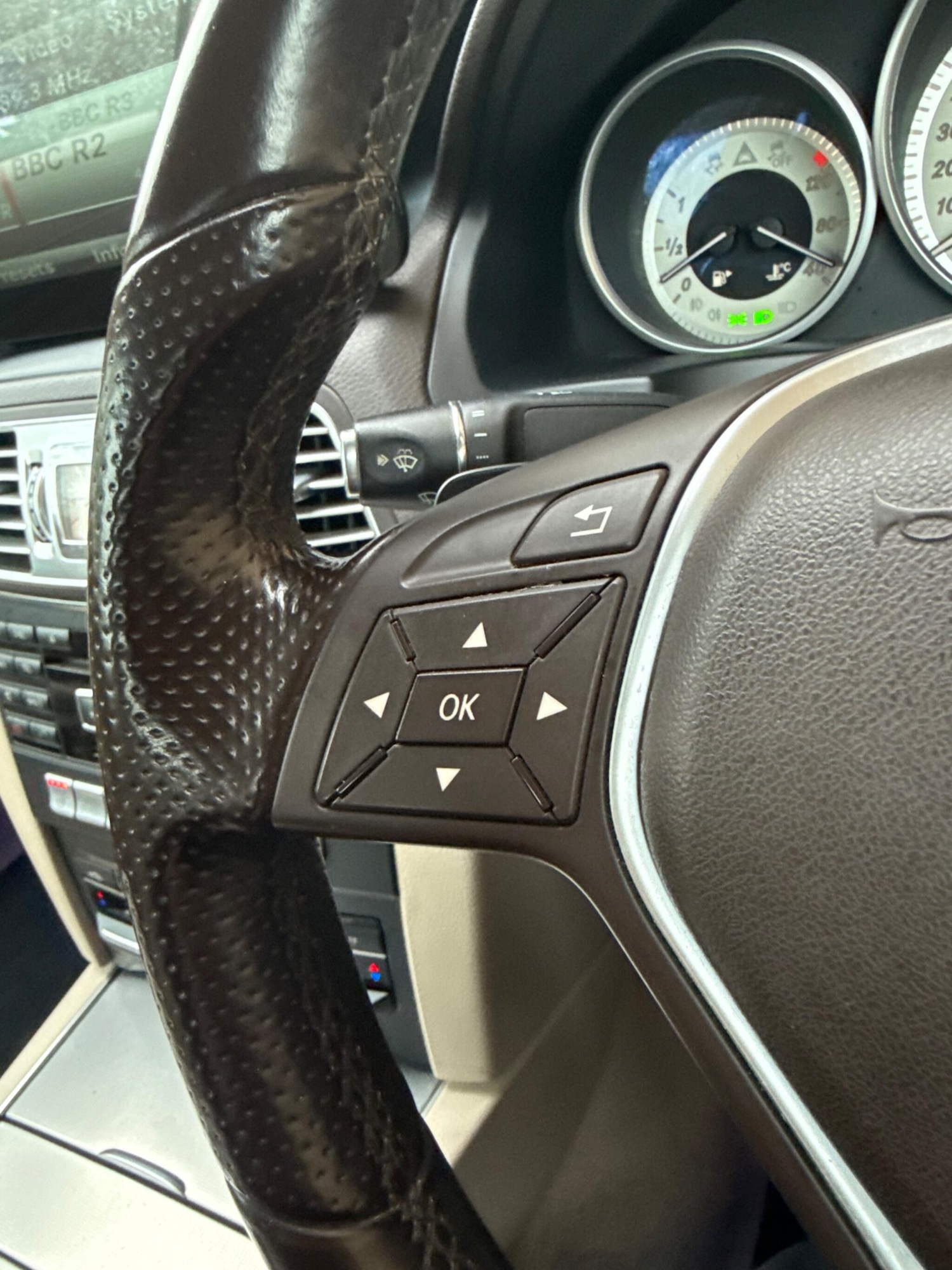 Used Mercedes-Benz E Class for sale - 76964739: Photo 30