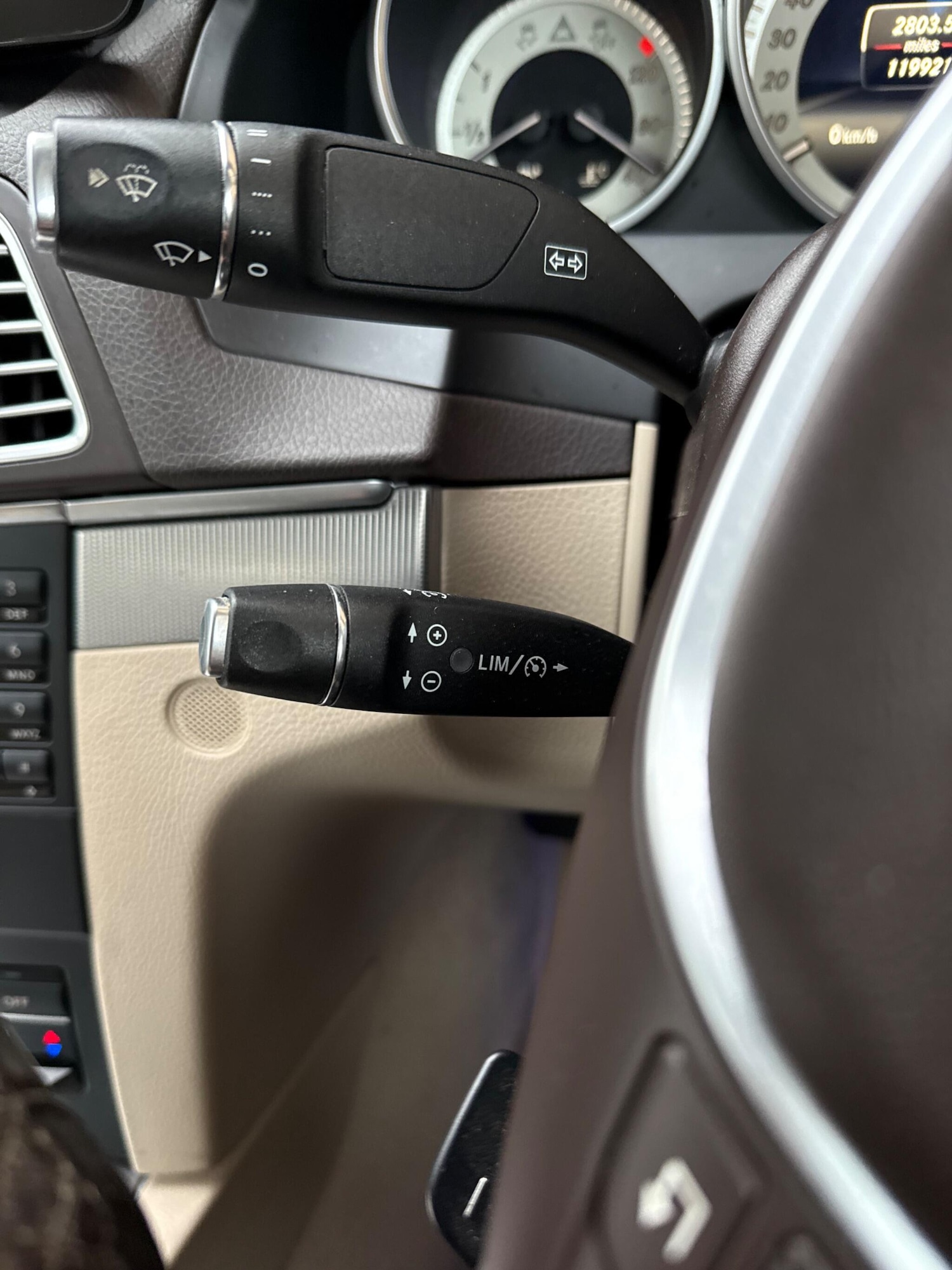 Used Mercedes-Benz E Class for sale - 76964739: Photo 34