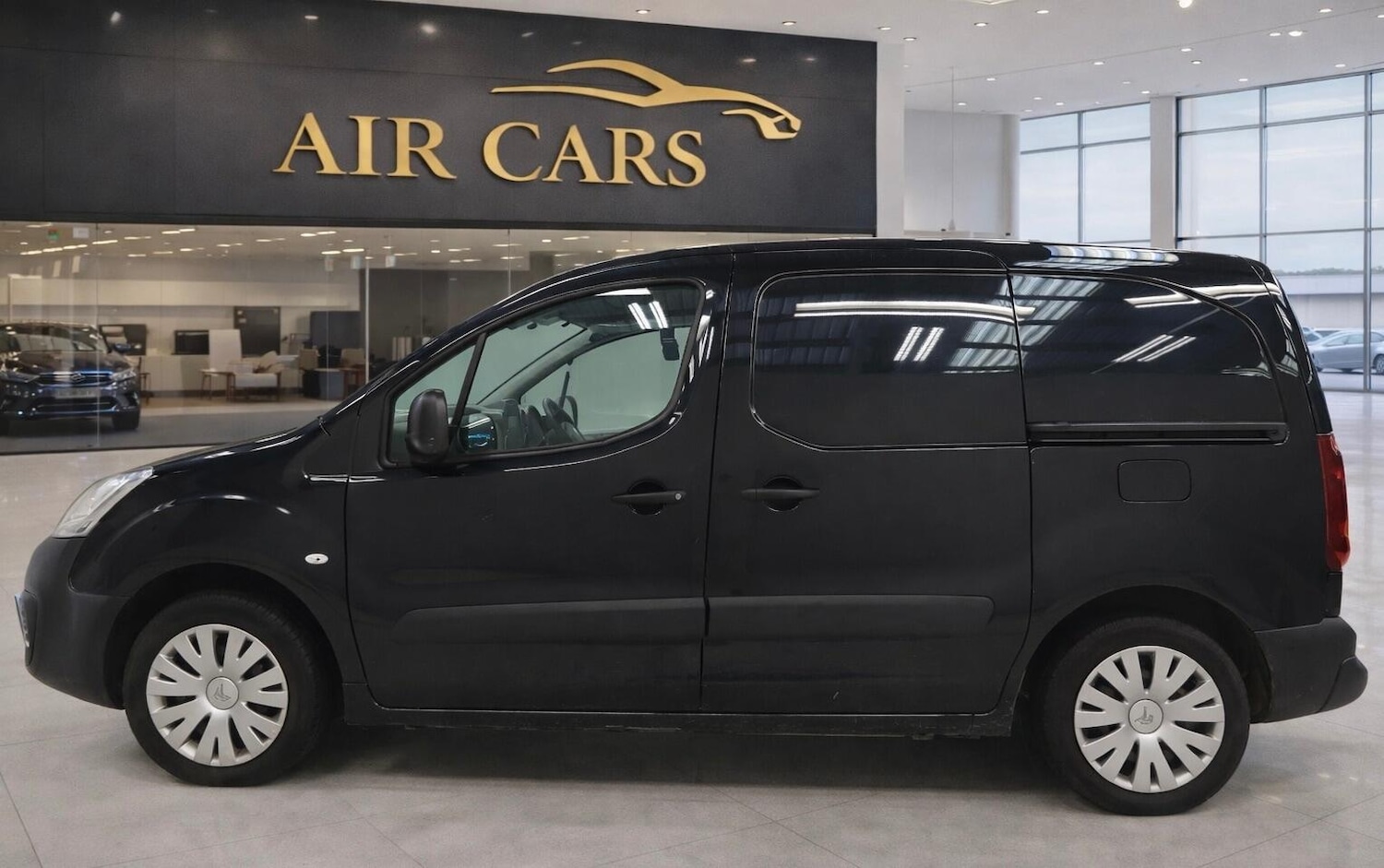 Used Citroen Berlingo 2017 for sale - 77598878: Photo 3