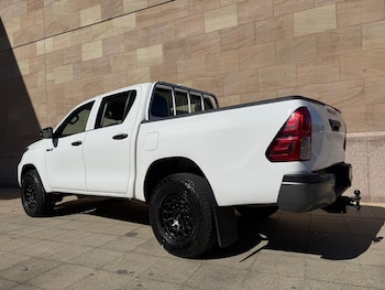 Used Toyota Hilux 2022 for sale - 79308161: Photo