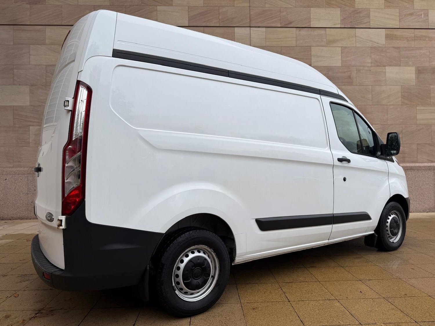 Used Ford Transit Custom 2018 for sale - 76336102: Photo 18