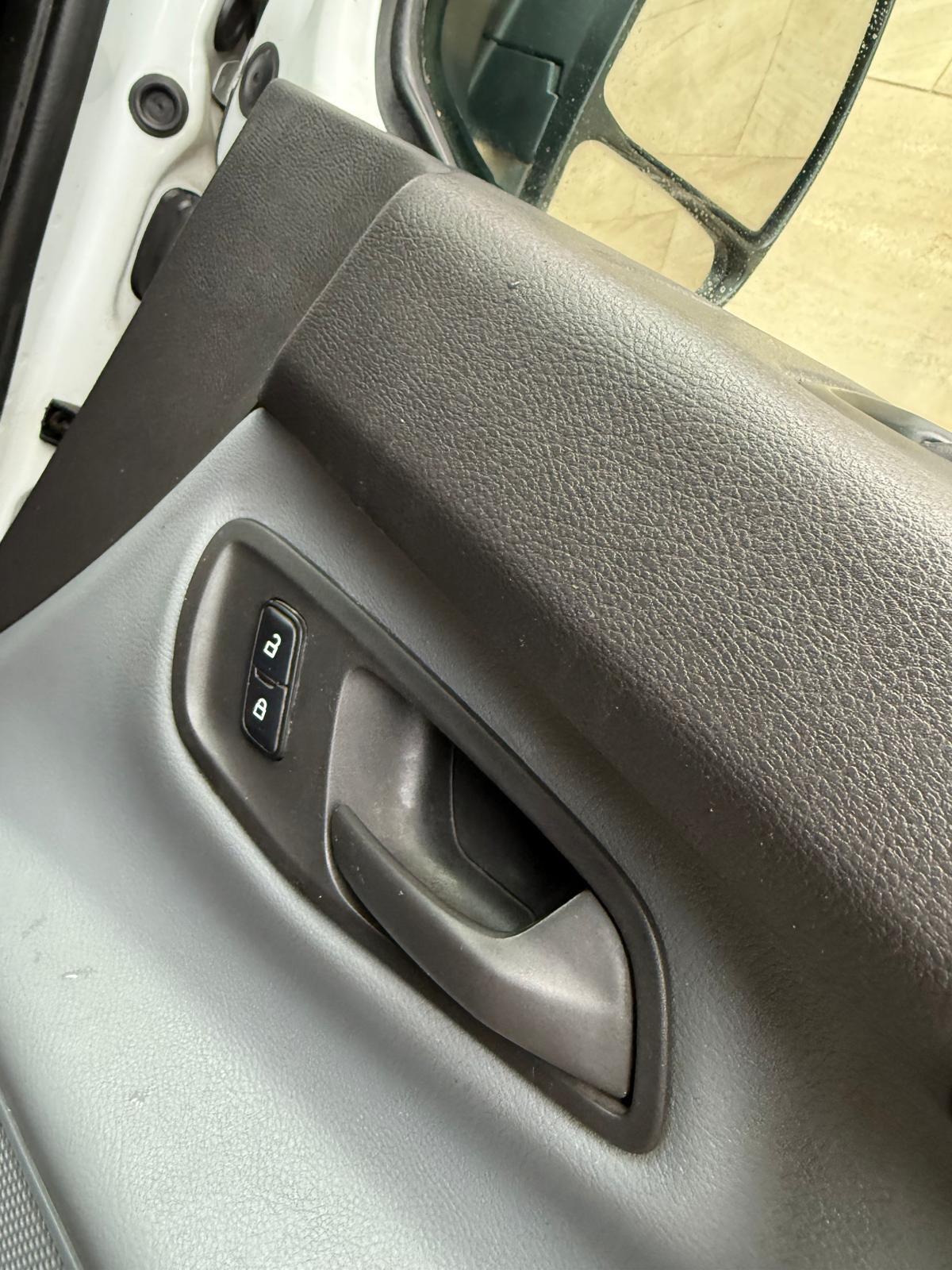 Used Ford Transit Custom 2018 for sale - 76336102: Photo 24