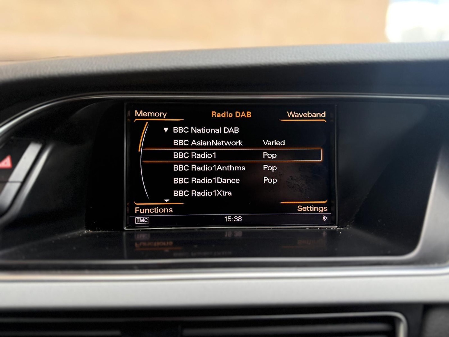 Used Audi A4 2015 for sale - 77440405: Photo 25