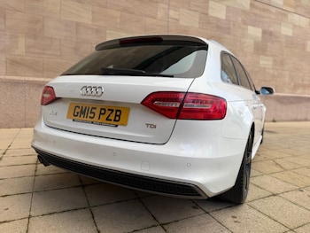 Used Audi A4 Avant 2015 for sale - 77440405: Photo