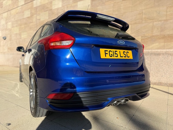 Used Ford Focus 2015 for sale - 76060940: Photo 13