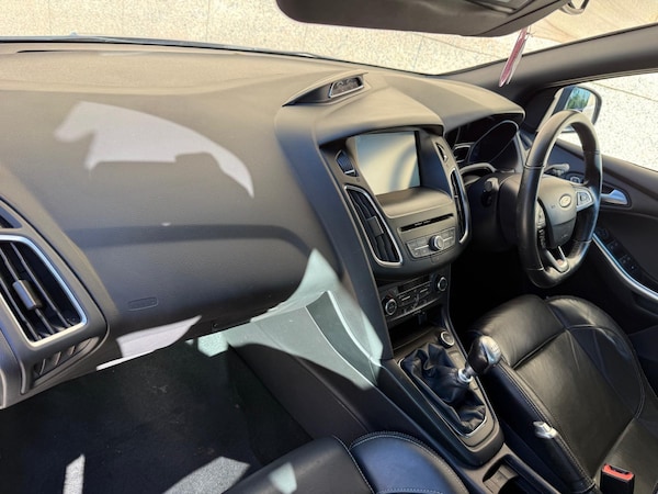 Used Ford Focus 2015 for sale - 76060940: Photo 23