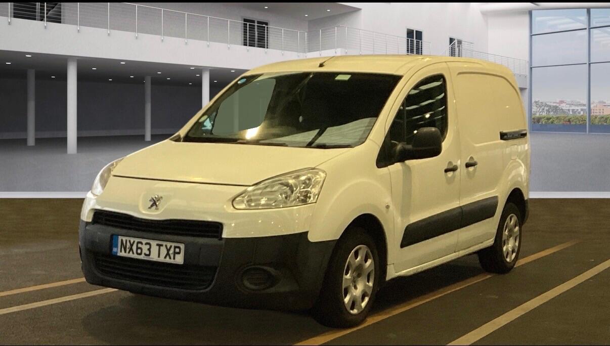 Used Peugeot Partner 2013 for sale - 77021274: Photo 2