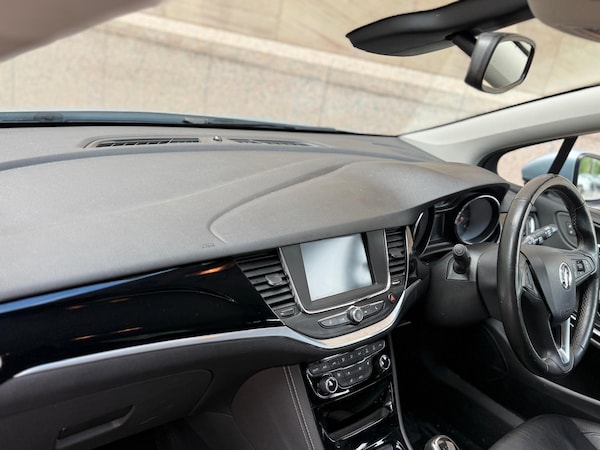 Used Vauxhall Astra 2018 for sale - 76251201: Photo 21